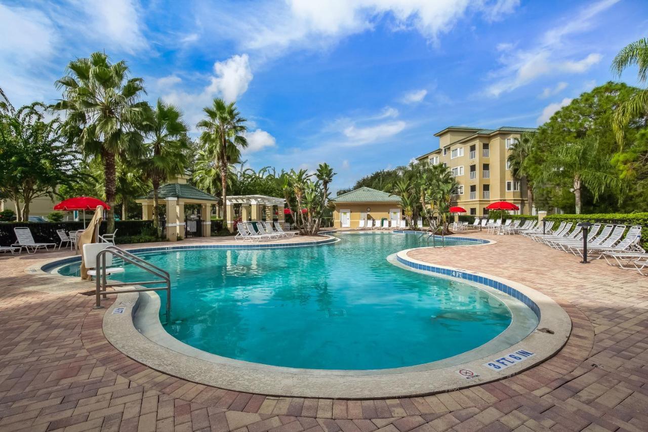 Silver Lake Resort By Capital Vacations Kissimmee Swimming Pool photo